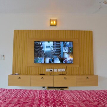  3 BHK Apartment at Vasant Kunj – for Rent