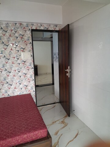 Room in 2 BHK Apartment at Om Dipti CHS, Chinchpada – for Rent