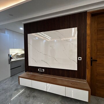 Room in 3.5 BHK Builder Floor at Vasant Kunj – for Rent