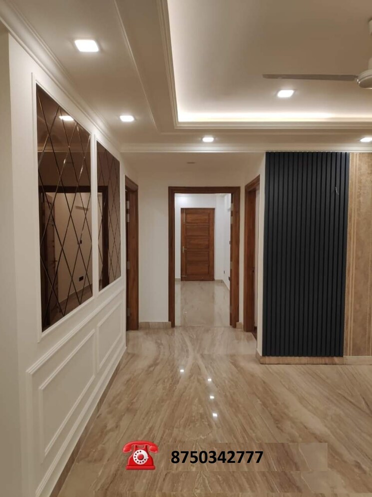 Room, sector 85 4 Bedroom 4500 Sq.Ft. Builder Floor In Sector 85 Faridabad 8948622