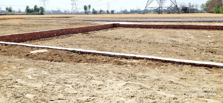 undefined, sonbarsa  1000 Sq.Ft. Plot In Sonbarsa Gorakhpur 8948628