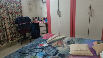 Bedroom in 2 BHK Apartment at Fairmont La Paradiso, Santacruz East – for Rent
