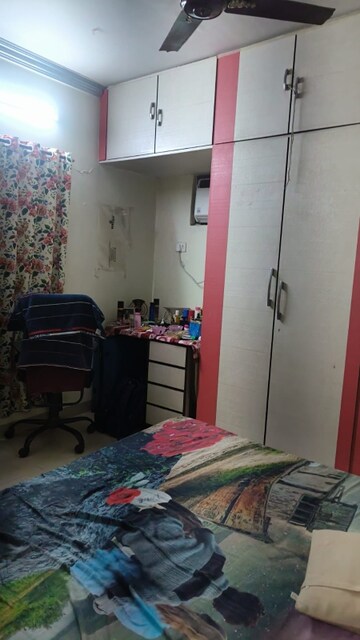 Bedroom in 2 BHK Apartment at Fairmont La Paradiso, Santacruz East – for Rent