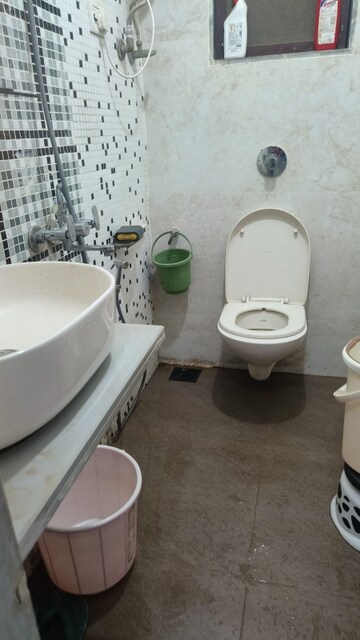 Bathroom in 2 BHK Apartment at Fairmont La Paradiso, Santacruz East – for Rent