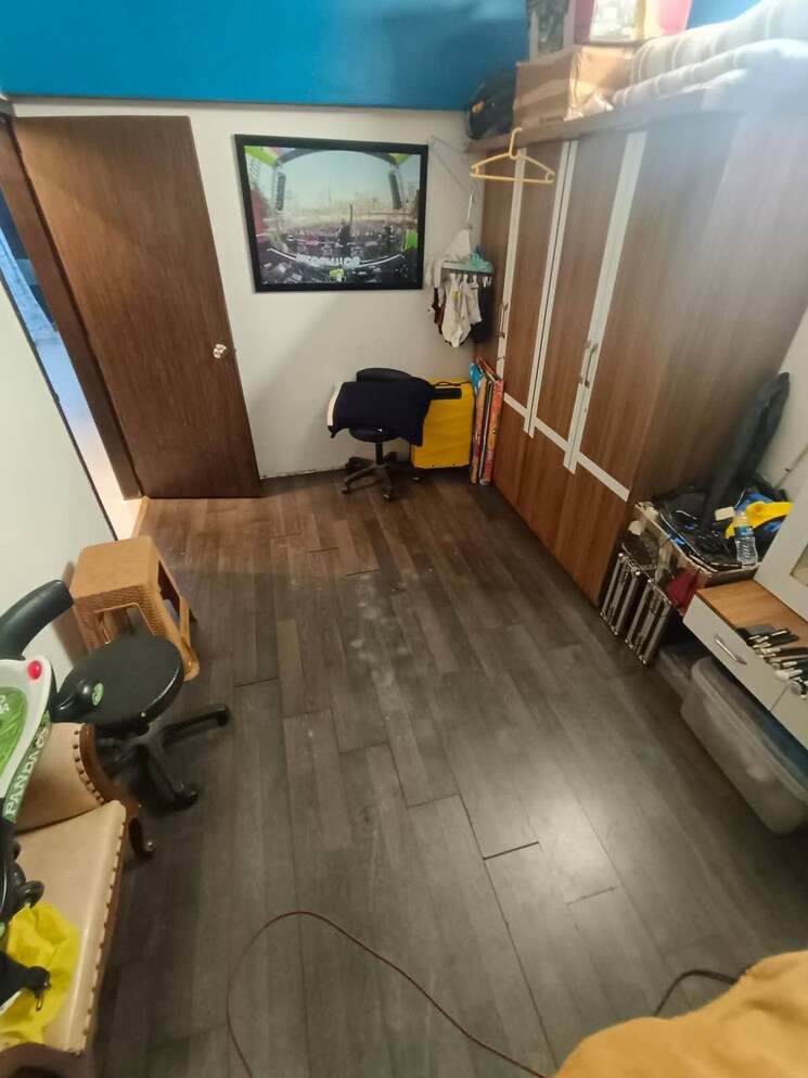 Room, andheri west 2 Bedroom 700 Sq.Ft. Apartment In Andheri West Mumbai 8948687