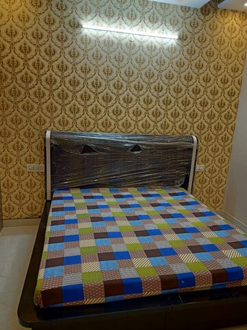 Bedroom in 3 BHK Apartment at Sunshine Enclave, Vip Road – for Rent