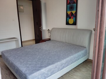 Bedroom in 2 BHK Apartment at Rizvi Silver Star, Santacruz East – for Rent