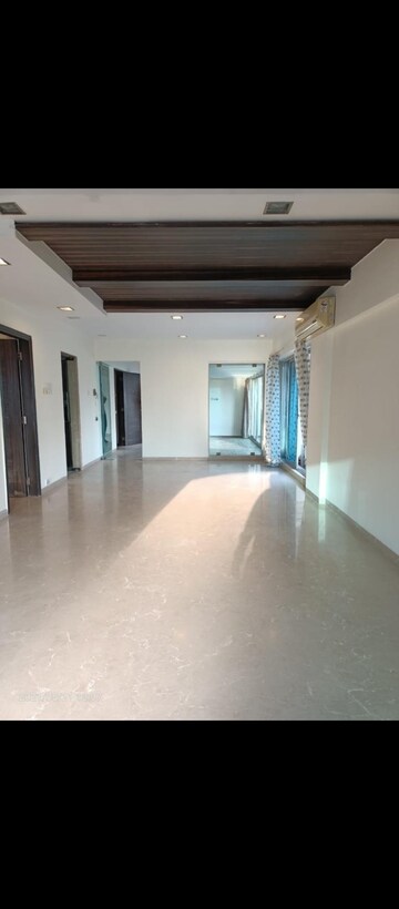 Building Lobby in 4 BHK Apartment at L Nagpal Bhagwanti Heights, Khar West – for Sale