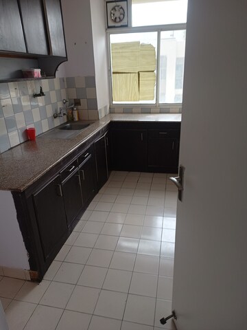 Kitchen in 3 BHK Apartment at DLF Ridgewood Estate, Dlf Phase iv – for Rent