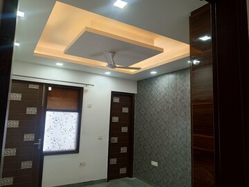 Kitchen in 4 BHK Apartment at The Adarsh Apartments, Sector 55 – for Rent