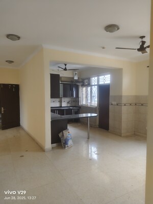 Living Room in 4 BHK Apartment at Tarika CGHS, Sector 43 – for Sale