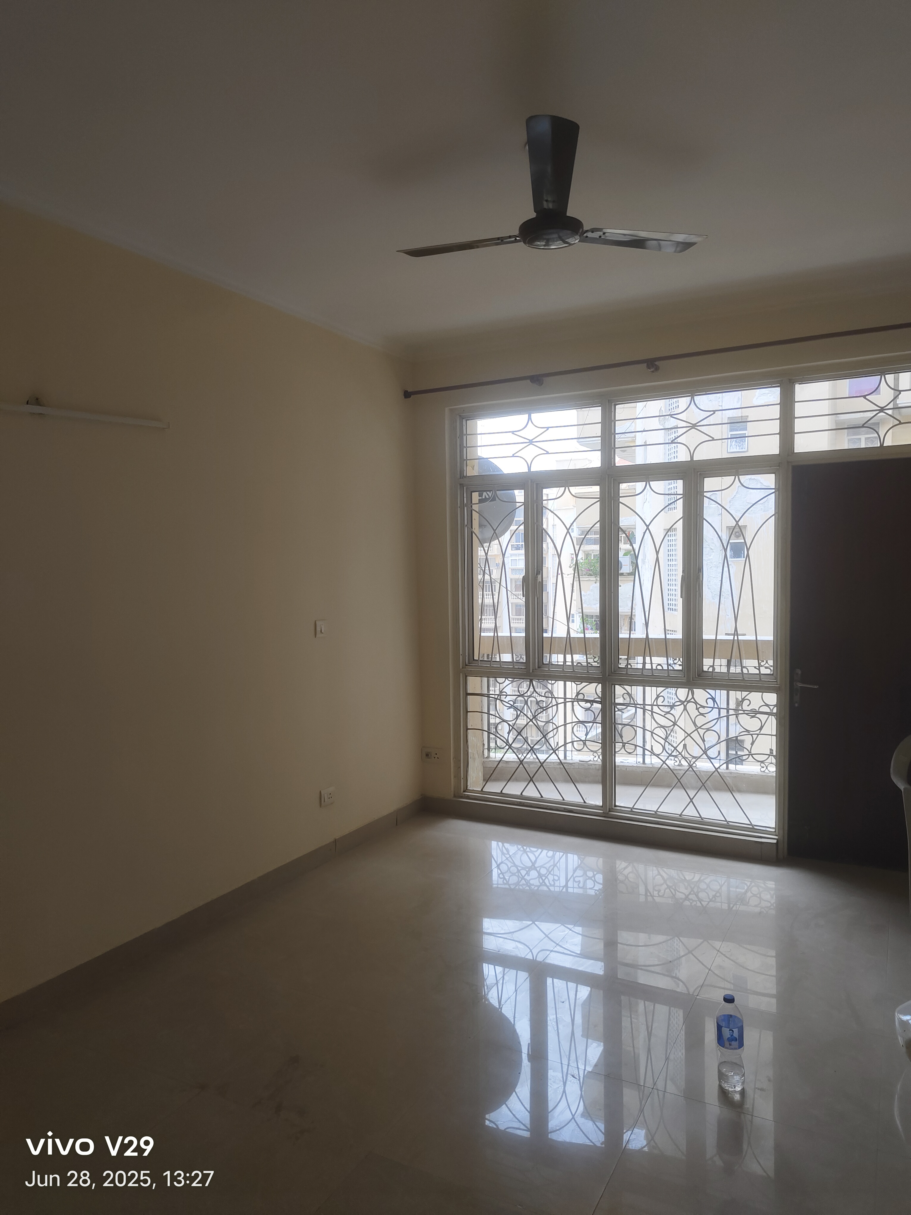 4 BHK + Servant Room 2250 Sq.Ft. Apartment in Tarika CGHS