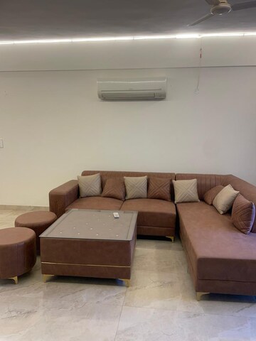Furnished Amenities in 3 BHK Apartment at Artique Uptown Skylla, International Airport Road – for Rent