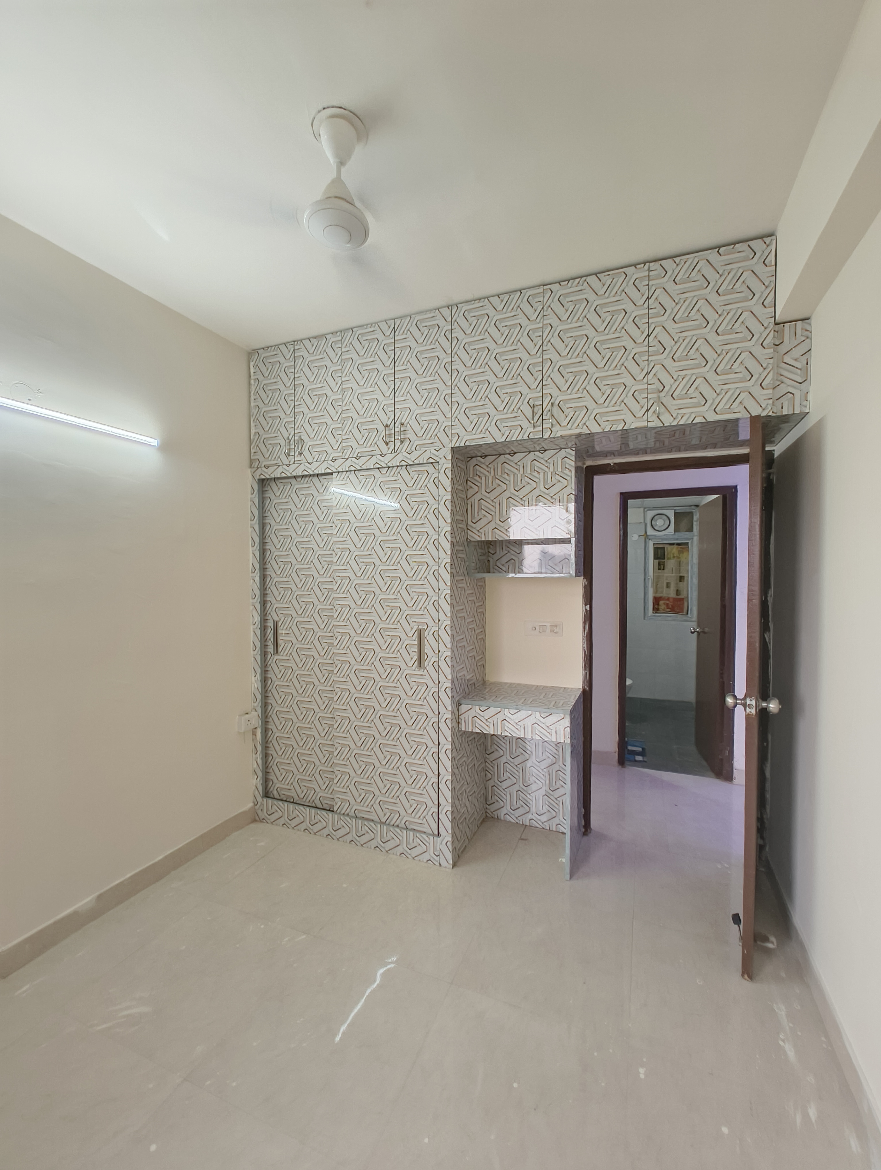 2 BHK Apartment For Sale in Signature Global The Roselia