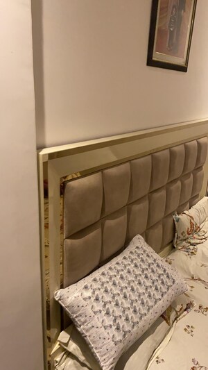 Furnished Amenities in 2 BHK Apartment at Amolik Heights, Sector 88 – for Sale