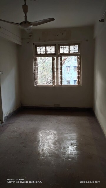 Room in 2 BHK Apartment at Colaba – for Sale