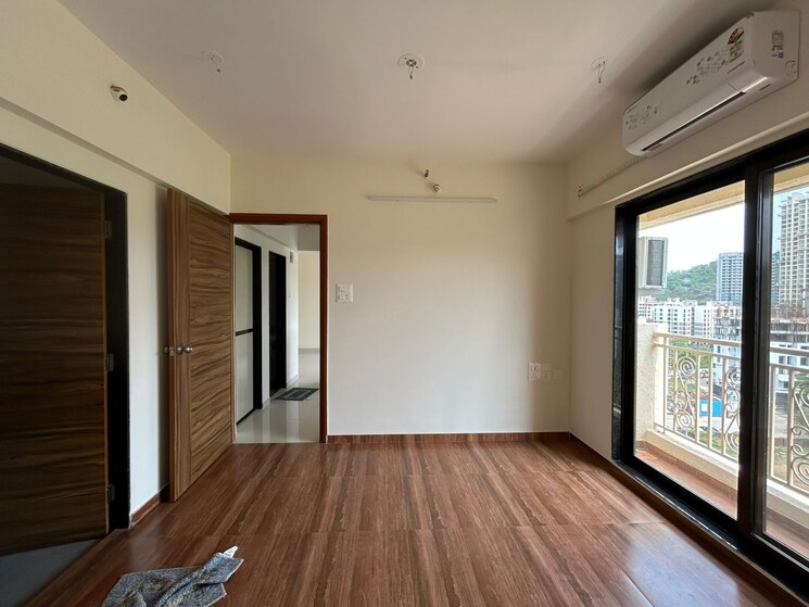 Room, horizon-height 2 Bedroom 750 Sq.Ft. Apartment In Kasarvadavali Thane 8948861