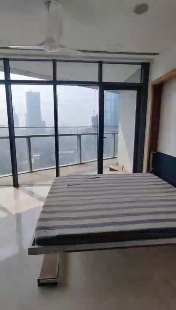 Room in 3 BHK Apartment at Omkar 1973, Worli – for Rent