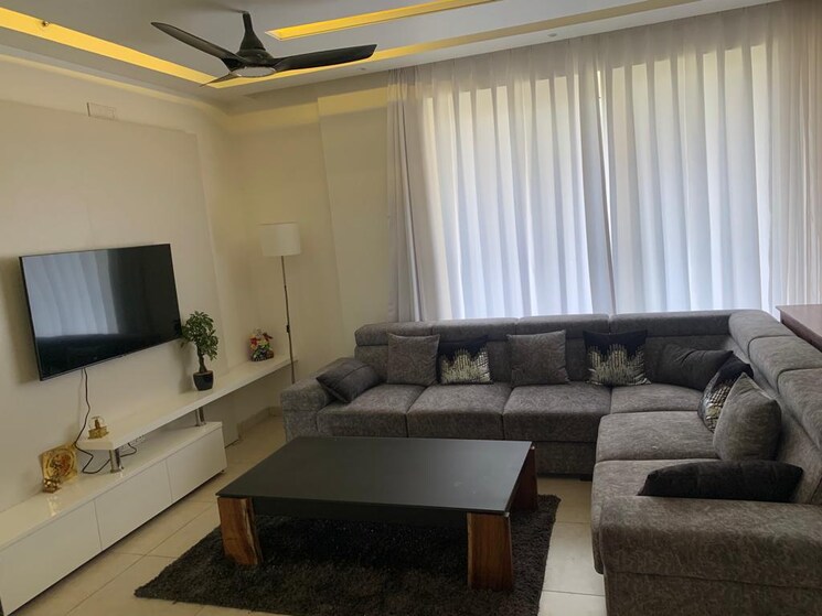 Living Room, ambala highway 3 Bedroom 1885 Sq.Ft. Apartment In Ambala Highway Zirakpur 8948885