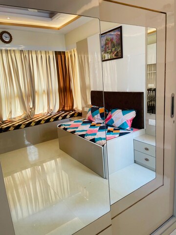 Bedroom in 2 BHK Apartment at Kalpataru Paramount, Kapur Bawdi – for Rent