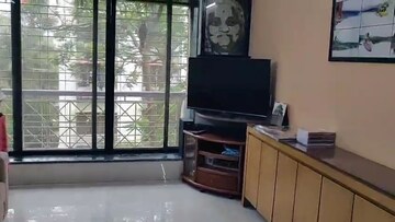 Living Room in 3 BHK Apartment at Hansa CHS Jogeshwari, Jogeshwari East – for Rent