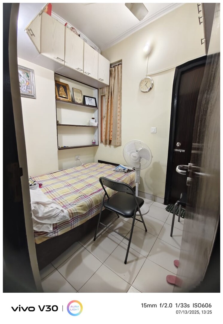 Bathroom, gomti nagar 3.5 Bedroom 2000 Sq.Ft. Apartment In Gomti Nagar Lucknow 8948929