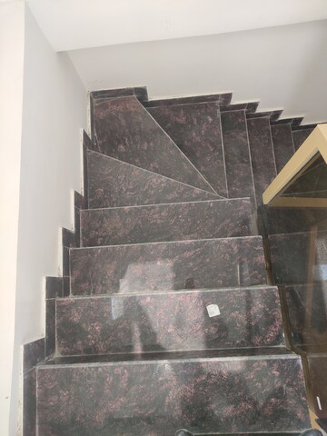 Furnished Amenities in 3 BHK Builder Floor at Sector 107 – for Sale