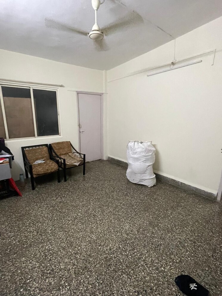  Parking, sunit-chs 1 Bedroom 550 Sq.Ft. Apartment In Model Colony Pune 8948938