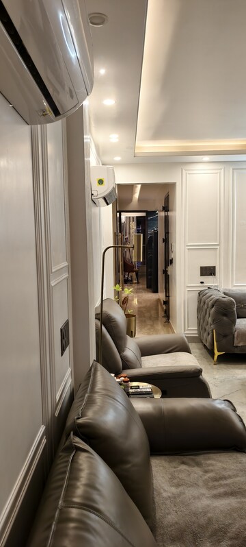 Living Room in 1 BHK Builder Floor at Lajpat Nagar – for Sale