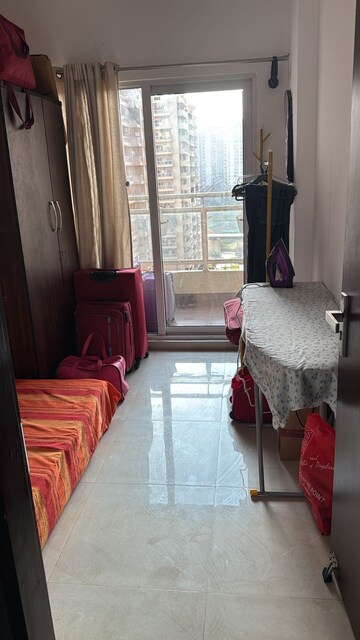 Bedroom in 3 BHK Apartment at Supertech Cape Town, Sector 74 – for Rent