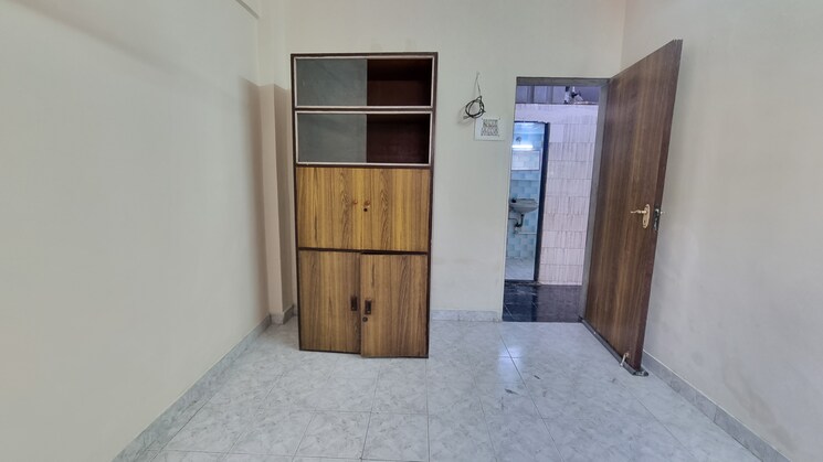Room, evershine nagar 1 Bedroom 450 Sq.Ft. Apartment In Evershine Nagar Mumbai 8948969
