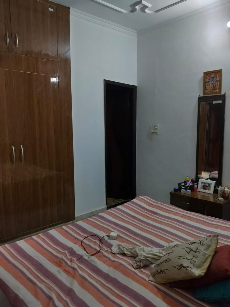Bedroom, sg-oasis 3 Bedroom 1600 Sq.Ft. Apartment In Vasundhara Sector 2b Ghaziabad 8949005