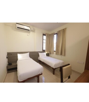 Room in  Pg at Sector 46 – for Rent