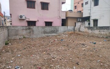 Plot For Sale in Vaastu Apartments, Dlf Ankur Vihar