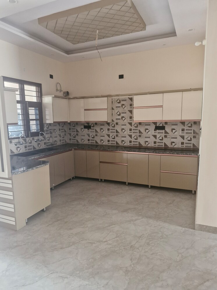 undefined, dasmesh nagar 3 Bedroom 135 Sq.Yd. Independent House In Dasmesh Nagar Kharar 8949034