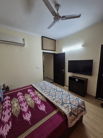 Bedroom in 3 BHK Builder Floor at Ansal API Esencia, Sector 67 – for Rent