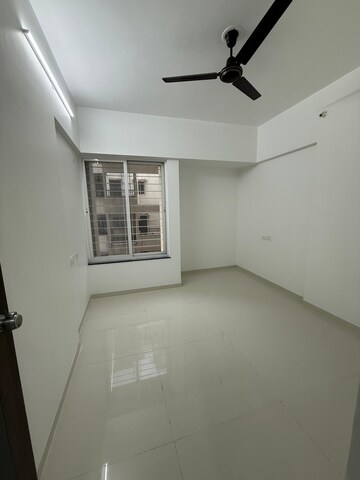 Room in 2 BHK Apartment at Avalon Elysium CHS Ltd, Wakad – for Rent