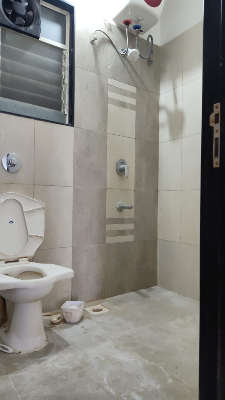 Bathroom, vilas-javdekar-yashone-maan 2 Bedroom 676 Sq.Ft. Apartment In Hinjewadi Pune 8949062