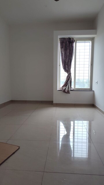Room in 2 BHK Apartment at Vilas Javdekar Yashone Maan, Hinjewadi – for Rent