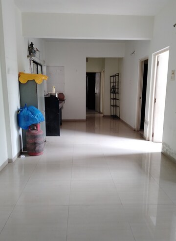 Room in 2.5 BHK Apartment at Amit Nandanvan, Pimple Nilakh – for Sale