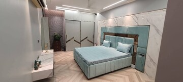 Bedroom in 1 BHK Builder Floor at Sector 5 – for Rent
