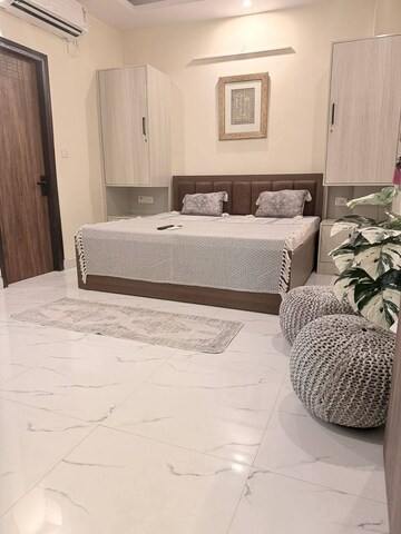 Bedroom in 1 BHK Builder Floor at Sector 5 – for Rent