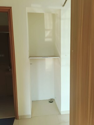 Bathroom in 2 BHK Apartment at Kalpataru The Sunrise, Kolshet Road – for Sale