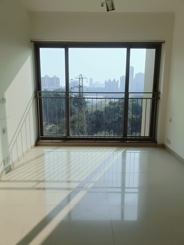 2 BHK Apartment For Sale in Kalpataru The Sunrise, Kolshet Road