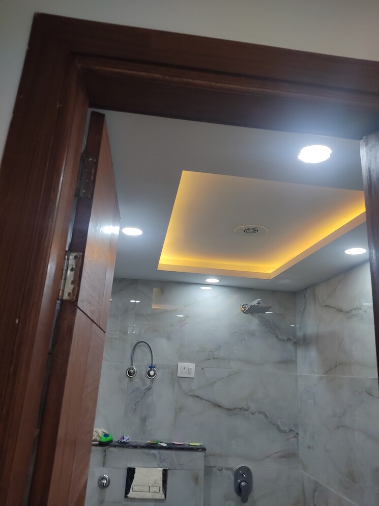 Other, panchsheel vihar 2 Bedroom 75 Sq.Yd. Builder Floor In Panchsheel Vihar Delhi 8949105