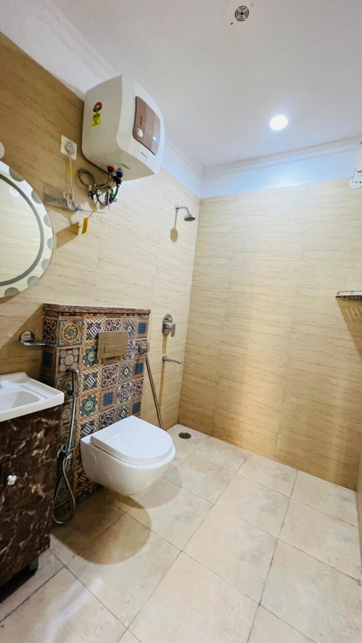 Master Bedroom, ansal-api-esencia 3 Bedroom 2000 Sq.Ft. Builder Floor In Sector 67 Gurgaon 8949118