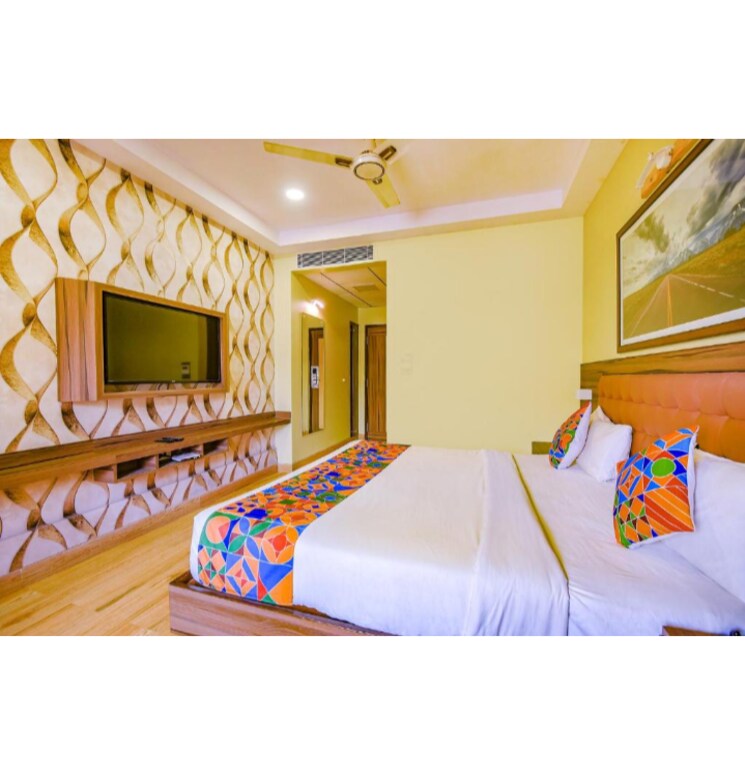 Room, sector 46 Pg For Boys & Girls In Sector 46 8949138