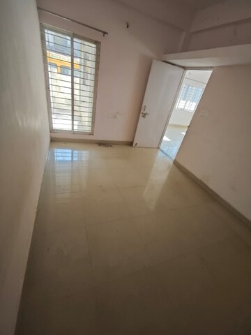 Room in 3.5 BHK Independent House at Kolar Road – for Sale