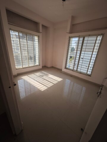 Room in 3.5 BHK Independent House at Kolar Road – for Sale