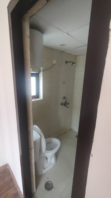 Bathroom in 2.5 BHK Apartment at Logix Blossom County, Sector 137 – for Rent